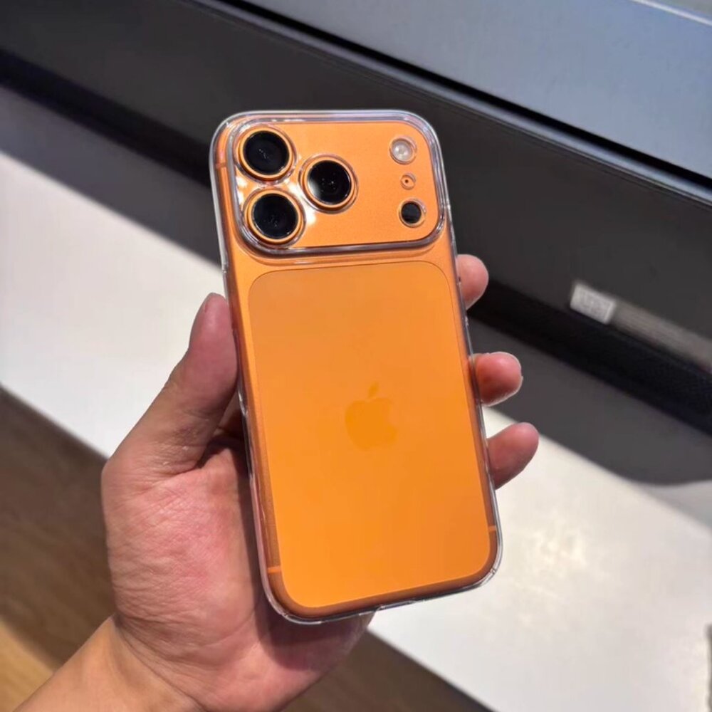 Cream iPhone16 Case